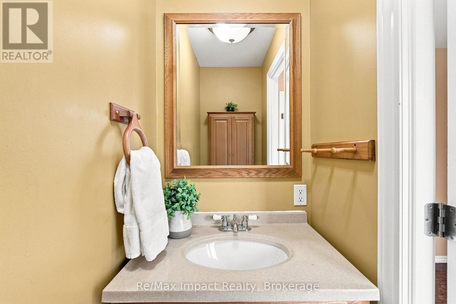2347 Hancock Road, Clarington, Ontario  L1E 2M3 - Photo 26 - E13659512