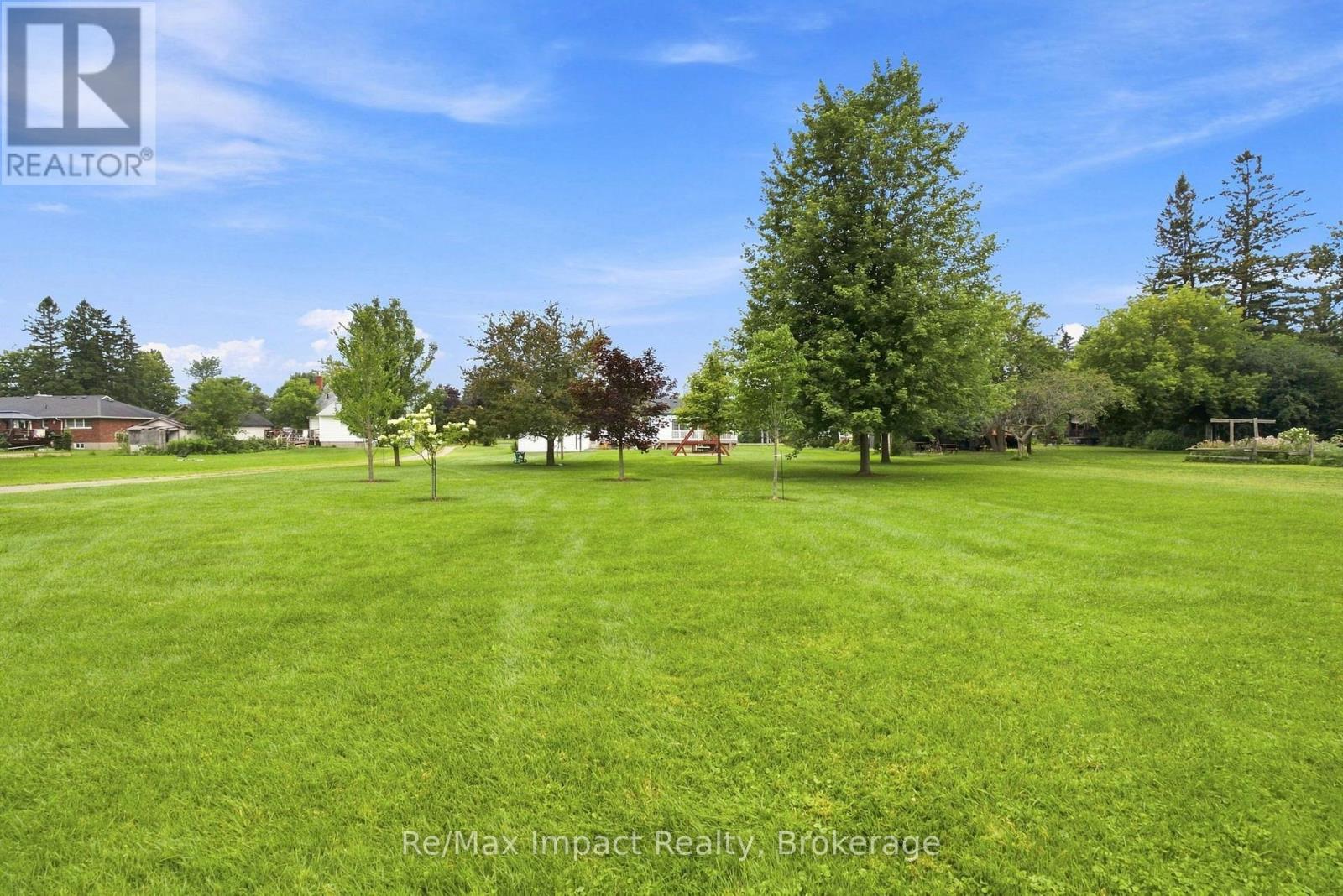 2347 Hancock Road, Clarington, Ontario  L1E 2M3 - Photo 5 - E13659512