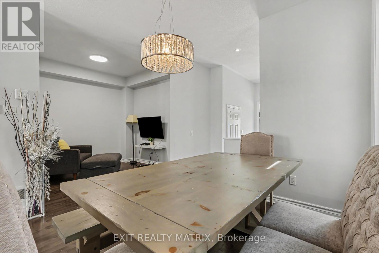 749 Morningstar Way, Ottawa, Ontario  K1W 0G6 - Photo 6 - X13609060