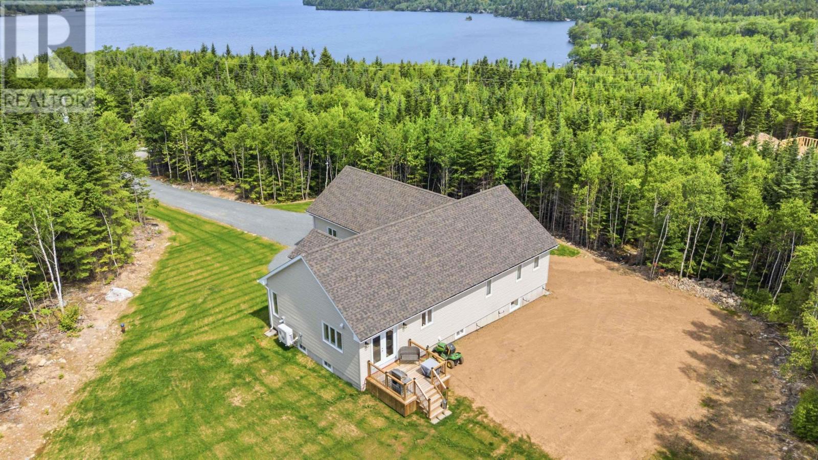 77 Whisper Ridge, Porters Lake, Nova Scotia  B3E 1J6 - Photo 43 - 202617493