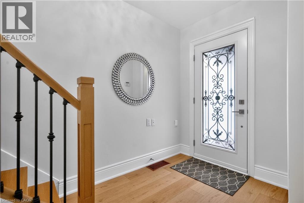 23 Edward Street, Hamilton, Ontario  L8L 2V2 - Photo 4 - 40854806