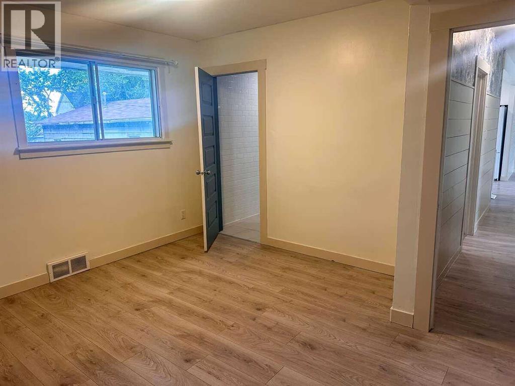 5009 51 Avenue, Taber, Alberta  T1G 1N3 - Photo 10 - A2323704