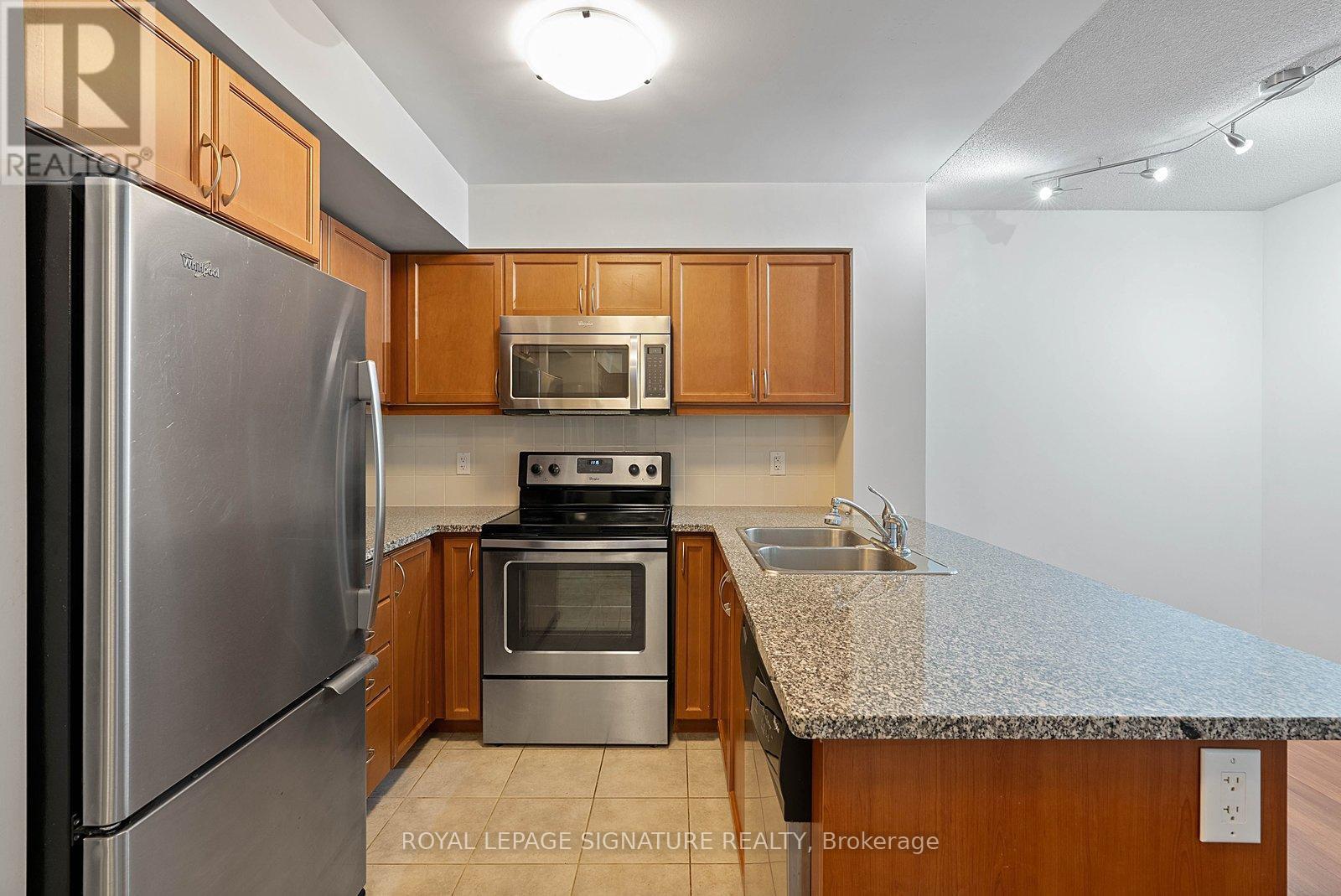 801 - 19 Grand Trunk Crescent, Toronto, Ontario M5J 3A3 - Photo 9 - C13659492