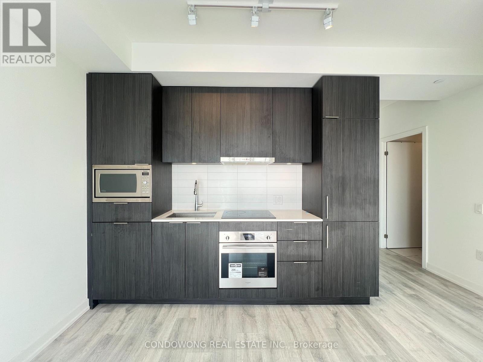 S2407 - 8 Olympic Garden Drive, Toronto, Ontario  M2M 0B9 - Photo 2 - C13659538