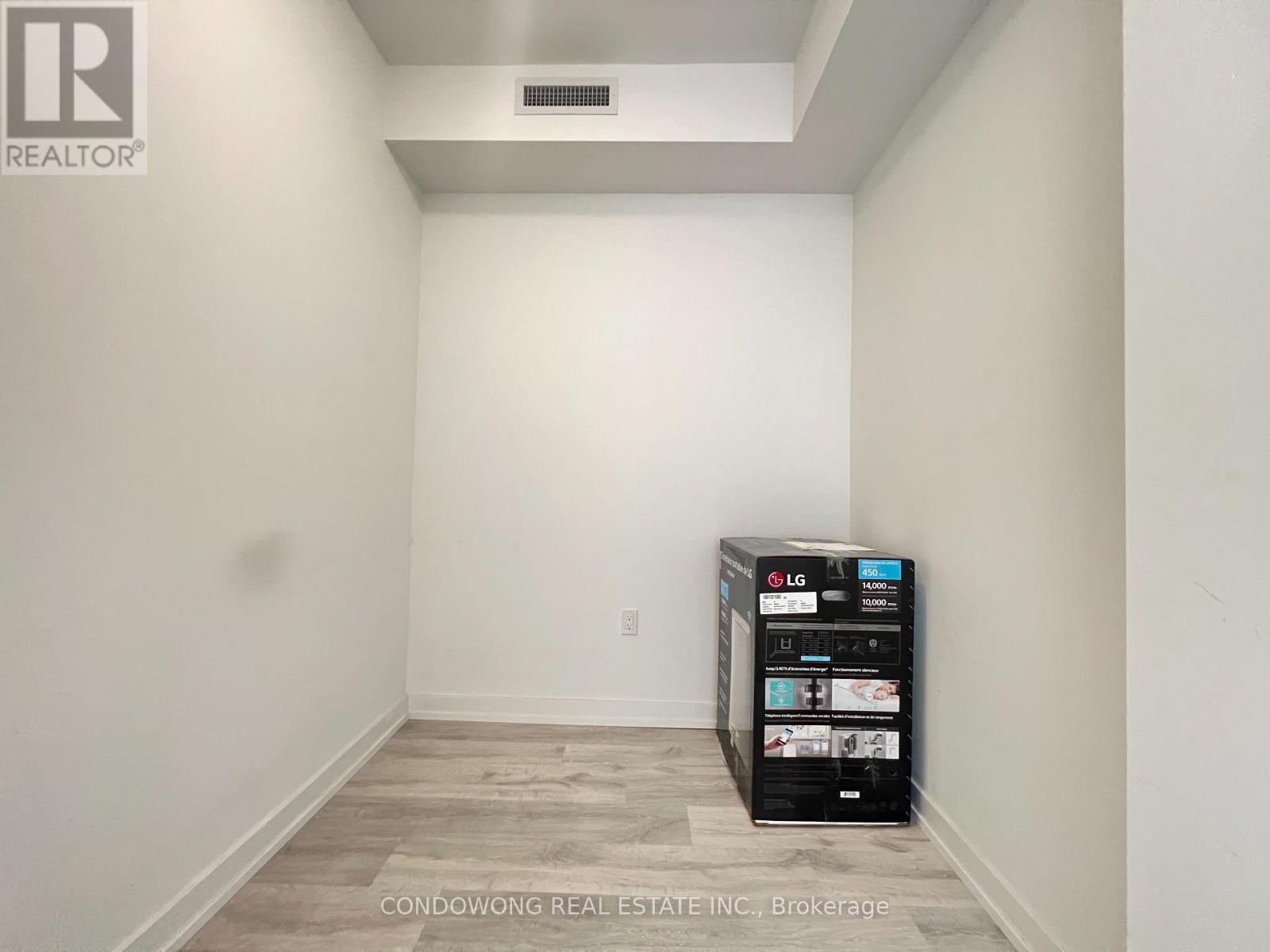 S2407 - 8 Olympic Garden Drive, Toronto, Ontario  M2M 0B9 - Photo 9 - C13659538