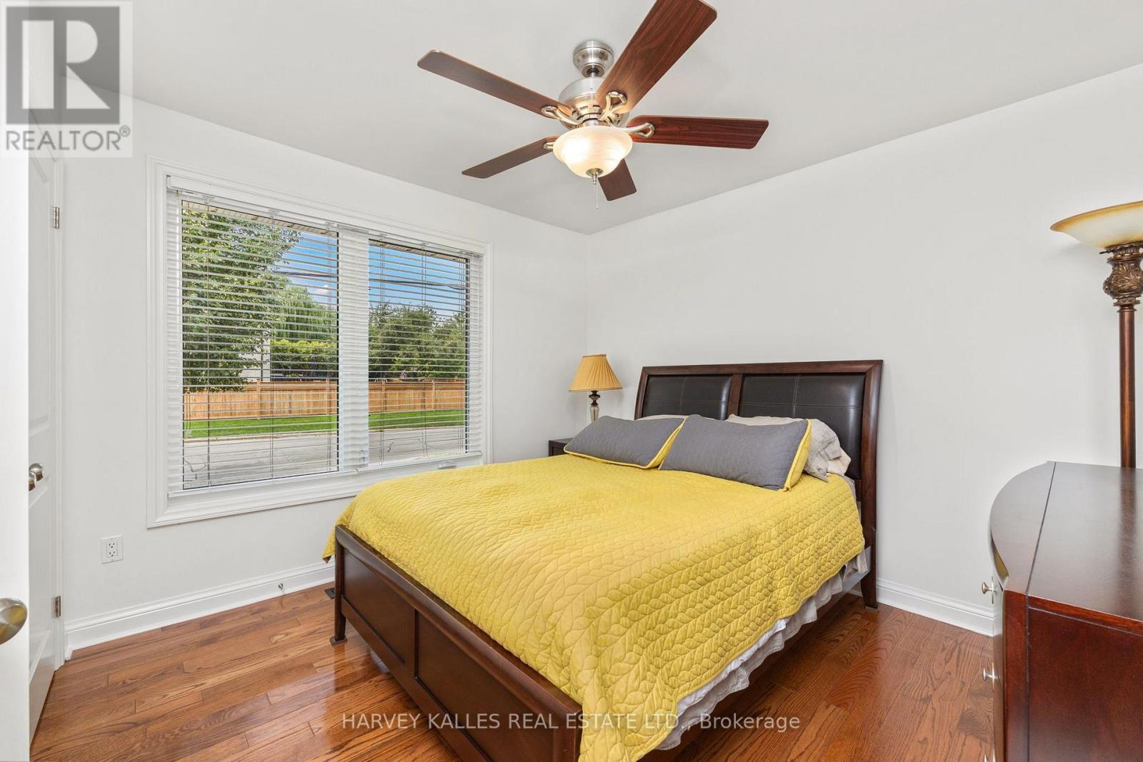 32 Acton Avenue, Toronto, Ontario  M3H 4G7 - Photo 15 - C13659602