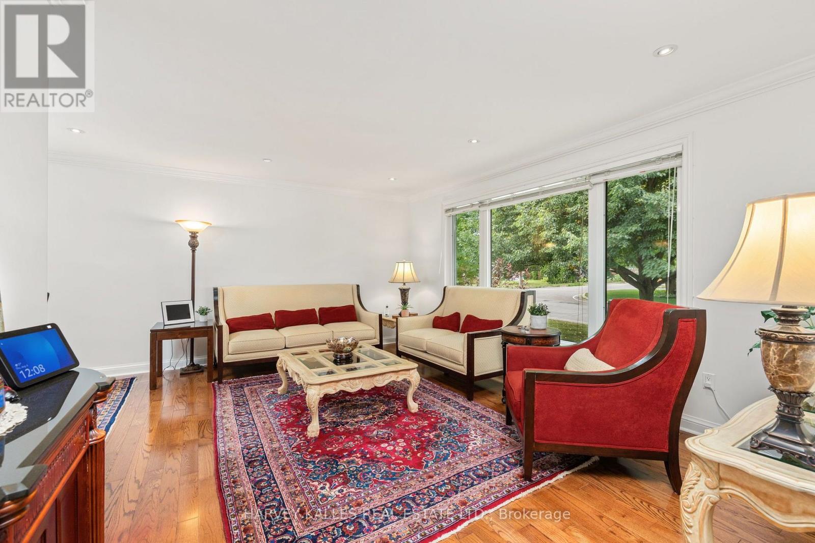 32 Acton Avenue, Toronto, Ontario  M3H 4G7 - Photo 4 - C13659602