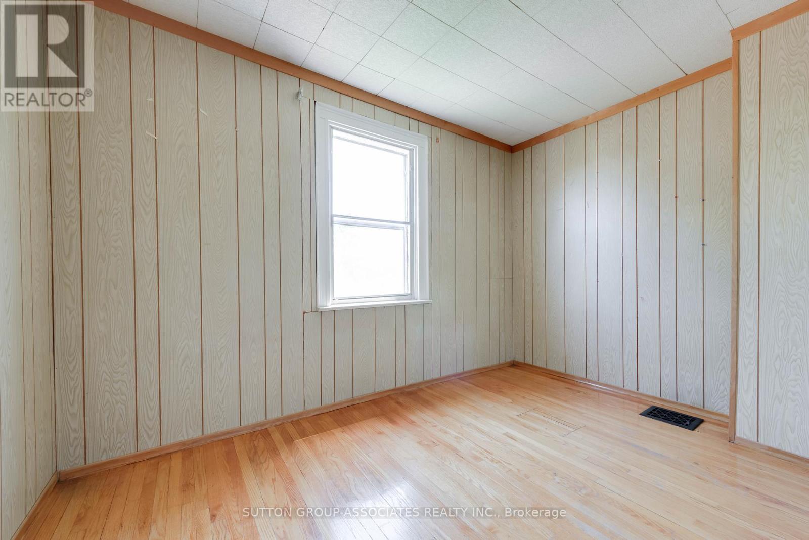 155 Earlsdale Avenue, Toronto, Ontario  M6E 1L3 - Photo 14 - C13659610
