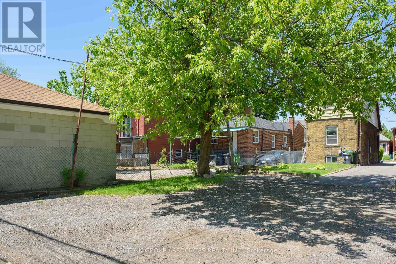 155 Earlsdale Avenue, Toronto, Ontario  M6E 1L3 - Photo 27 - C13659610