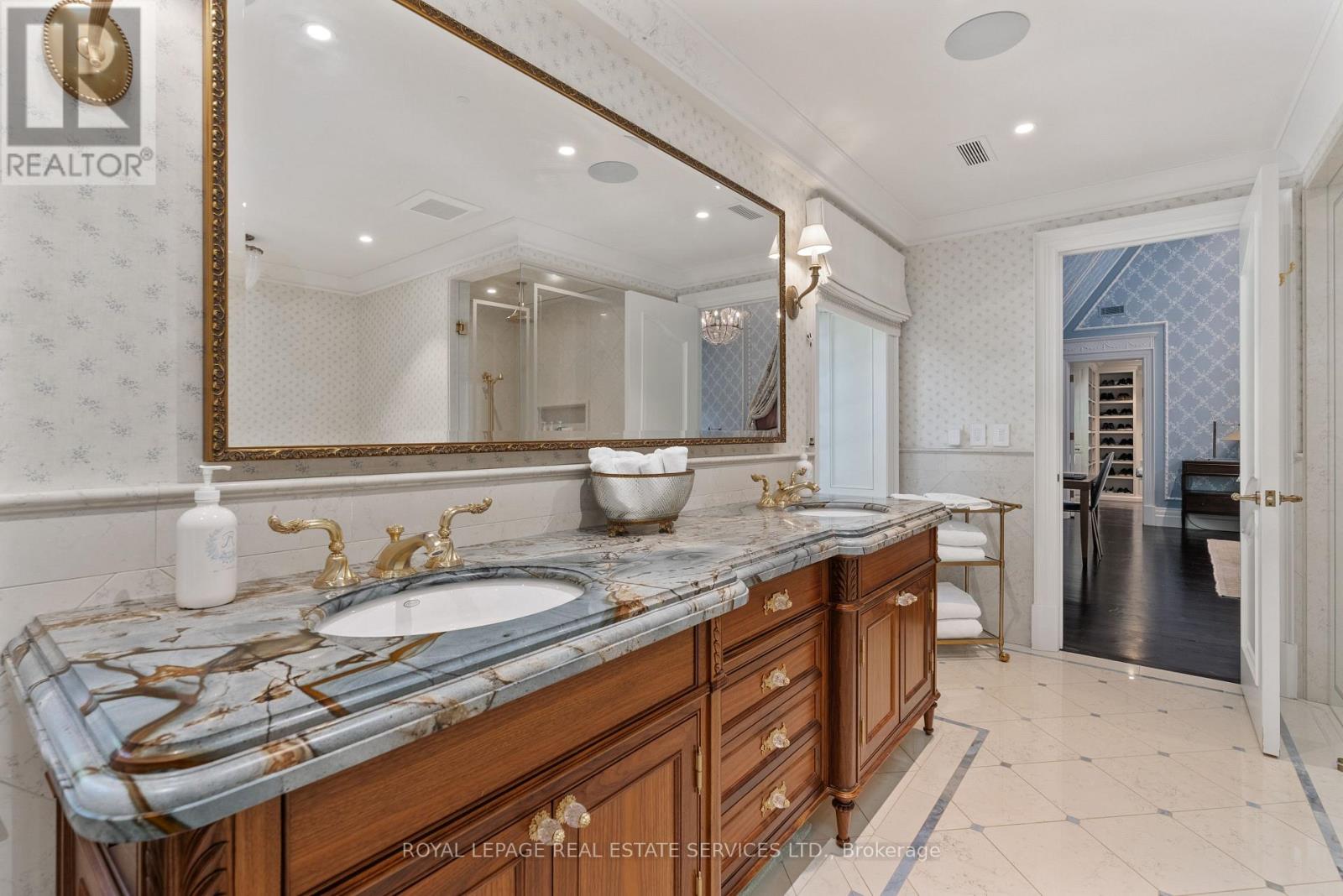 108 Sandringham Drive, Toronto, Ontario M3H 1C9 - Photo 26 - C13659630