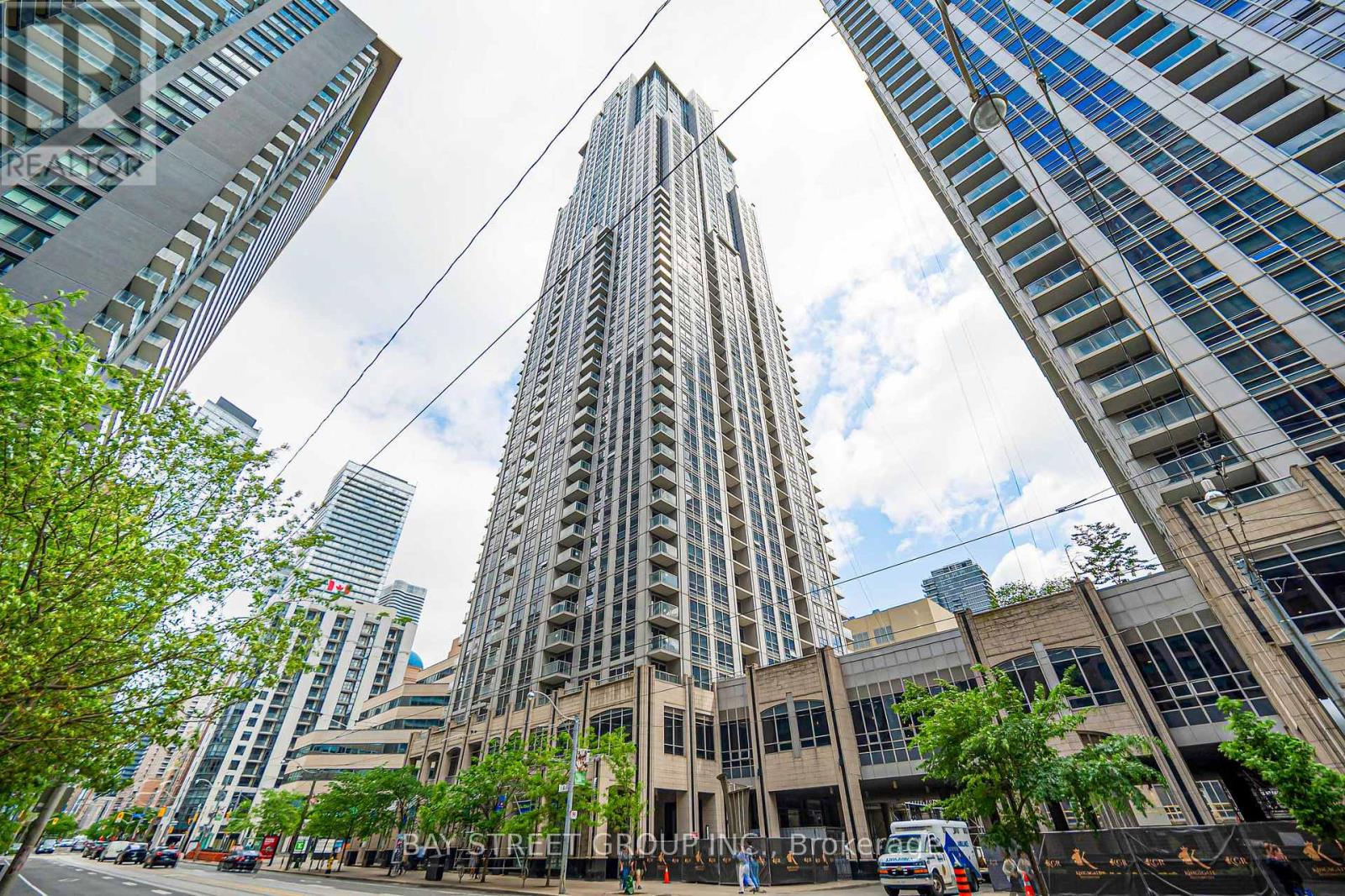 4105 - 763 Bay Street, Toronto, Ontario  M5G 2R3 - Photo 1 - C13659652