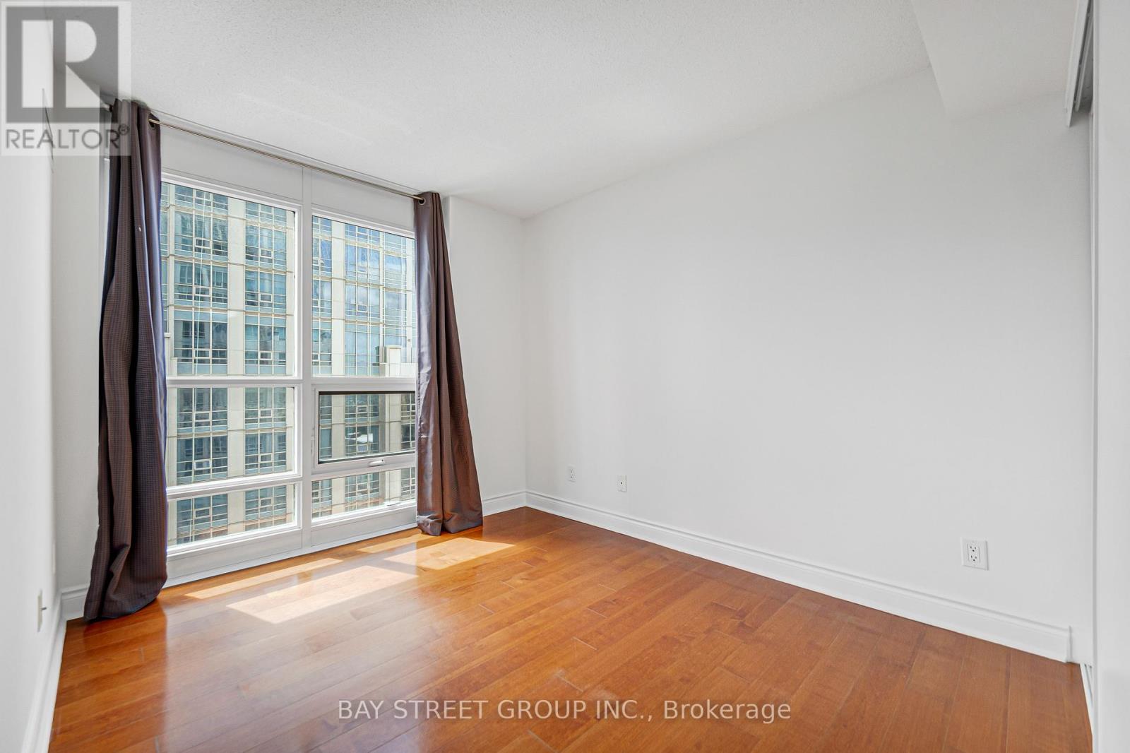 4105 - 763 Bay Street, Toronto, Ontario  M5G 2R3 - Photo 16 - C13659652