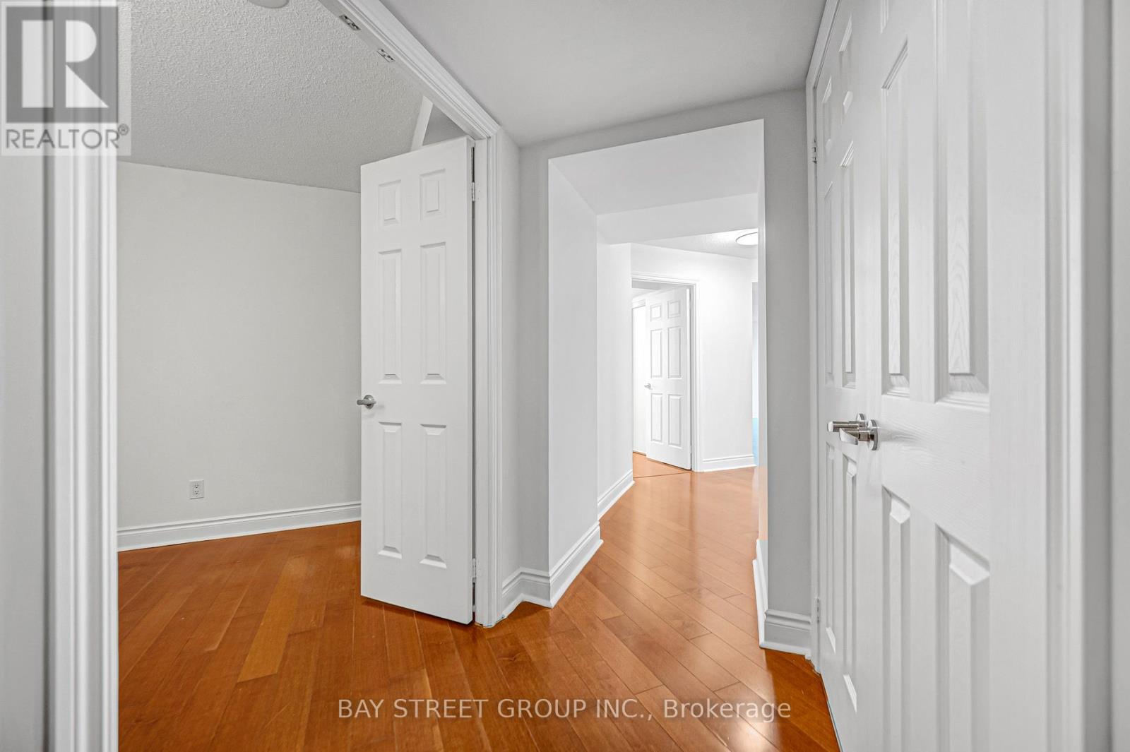 4105 - 763 Bay Street, Toronto, Ontario  M5G 2R3 - Photo 4 - C13659652