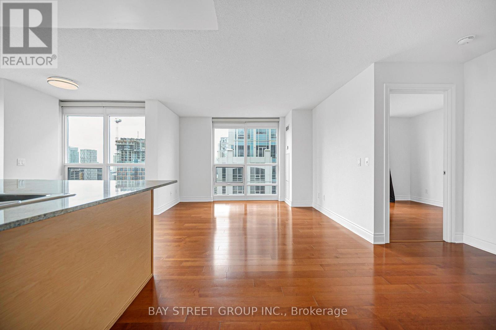4105 - 763 Bay Street, Toronto, Ontario  M5G 2R3 - Photo 5 - C13659652