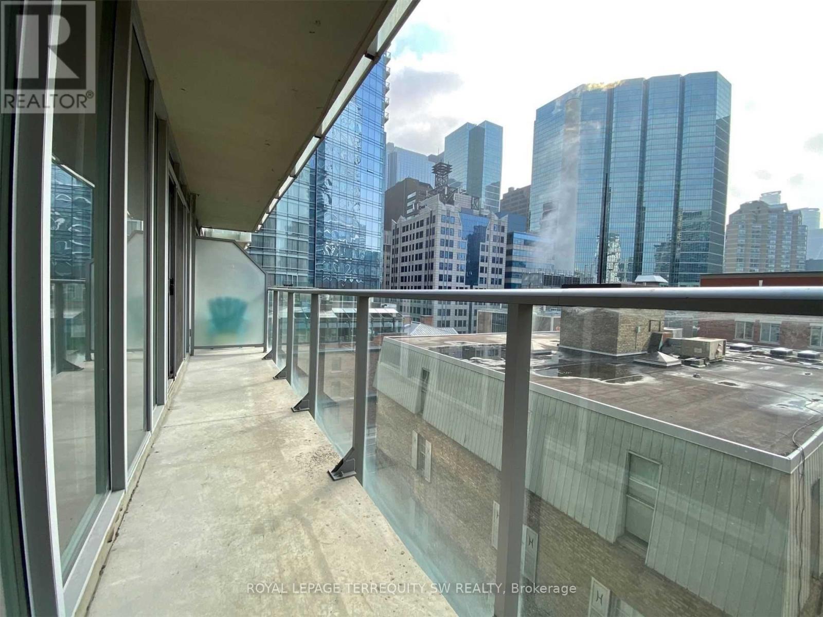 613 - 126 Simcoe Street, Toronto, Ontario M5H 4E6 - Photo 11 - C13659670