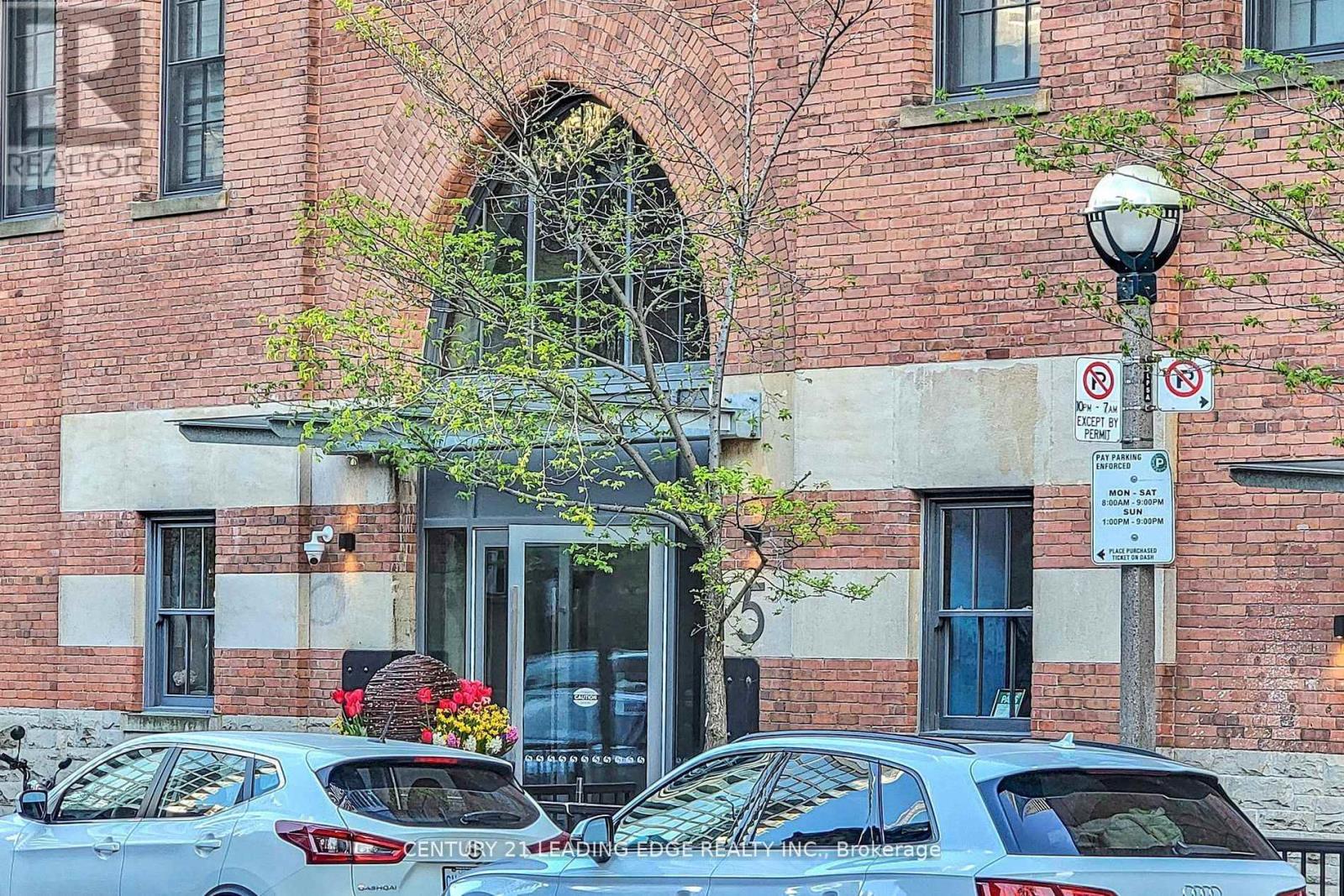 418 - 5 St Joseph Street, Toronto, Ontario  M4Y 1Z3 - Photo 4 - C13659676