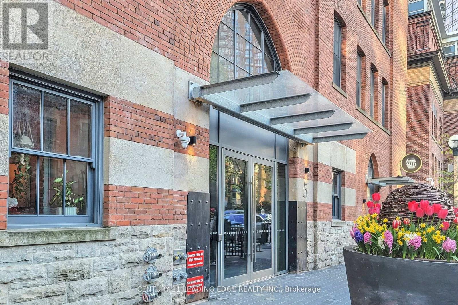 418 - 5 St Joseph Street, Toronto, Ontario  M4Y 1Z3 - Photo 5 - C13659676