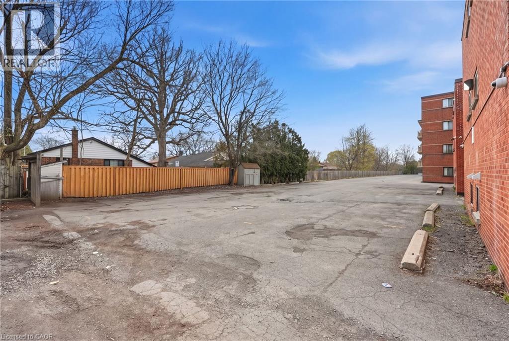 1254 Fennell Avenue E, Hamilton, Ontario  L8T 1T4 - Photo 43 - 40823176