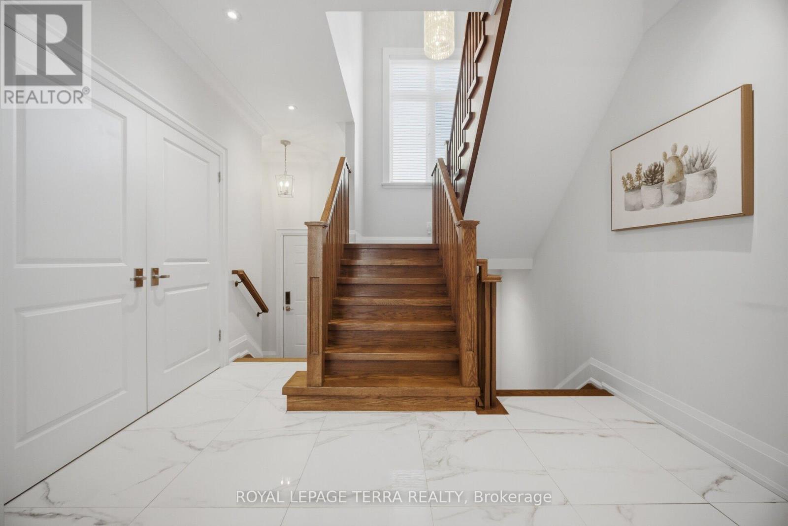 27 Minford Avenue, Toronto, Ontario  M1R 2B2 - Photo 22 - E13659488