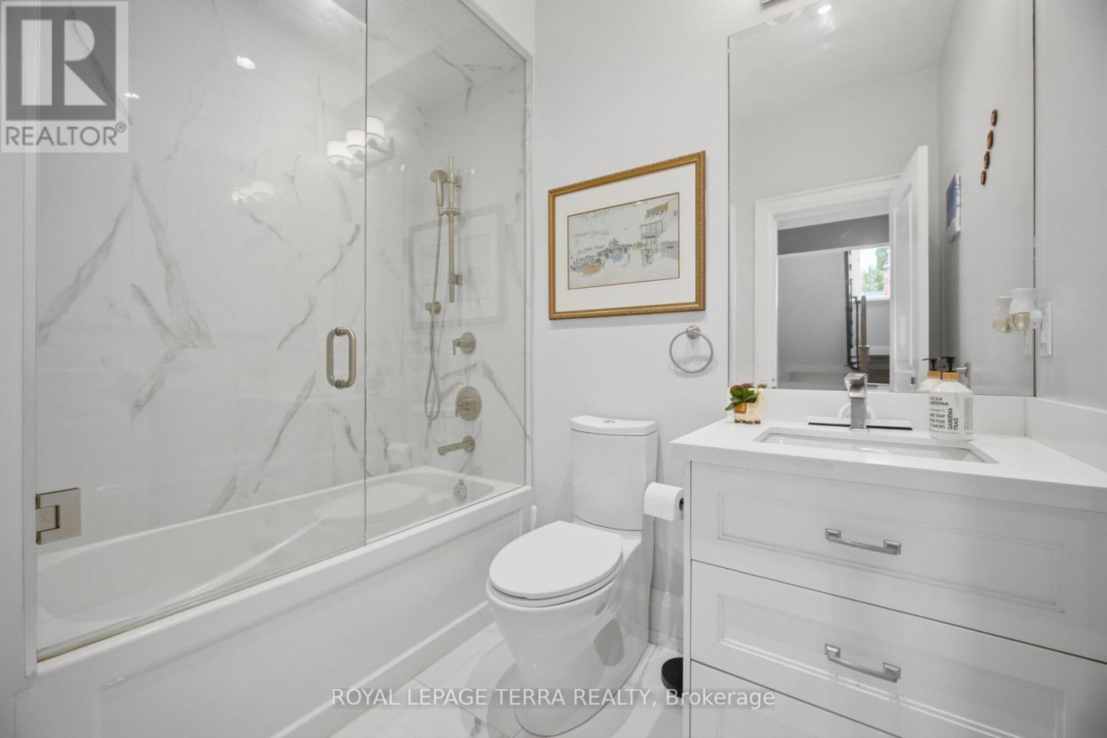 27 Minford Avenue, Toronto, Ontario  M1R 2B2 - Photo 23 - E13659488