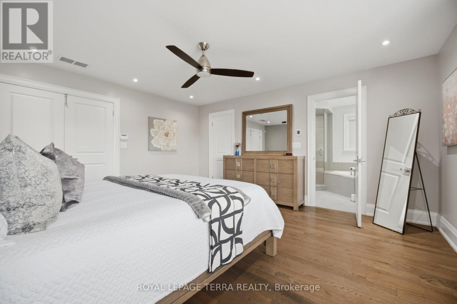 27 Minford Avenue, Toronto, Ontario  M1R 2B2 - Photo 24 - E13659488