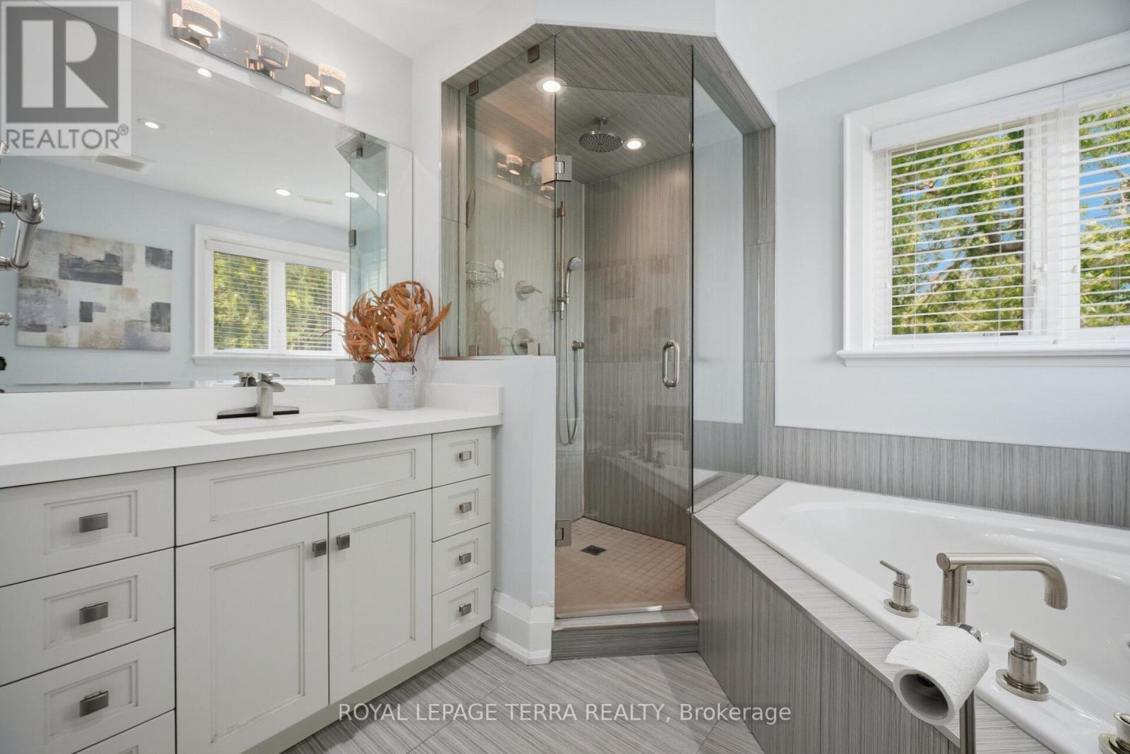 27 Minford Avenue, Toronto, Ontario  M1R 2B2 - Photo 28 - E13659488