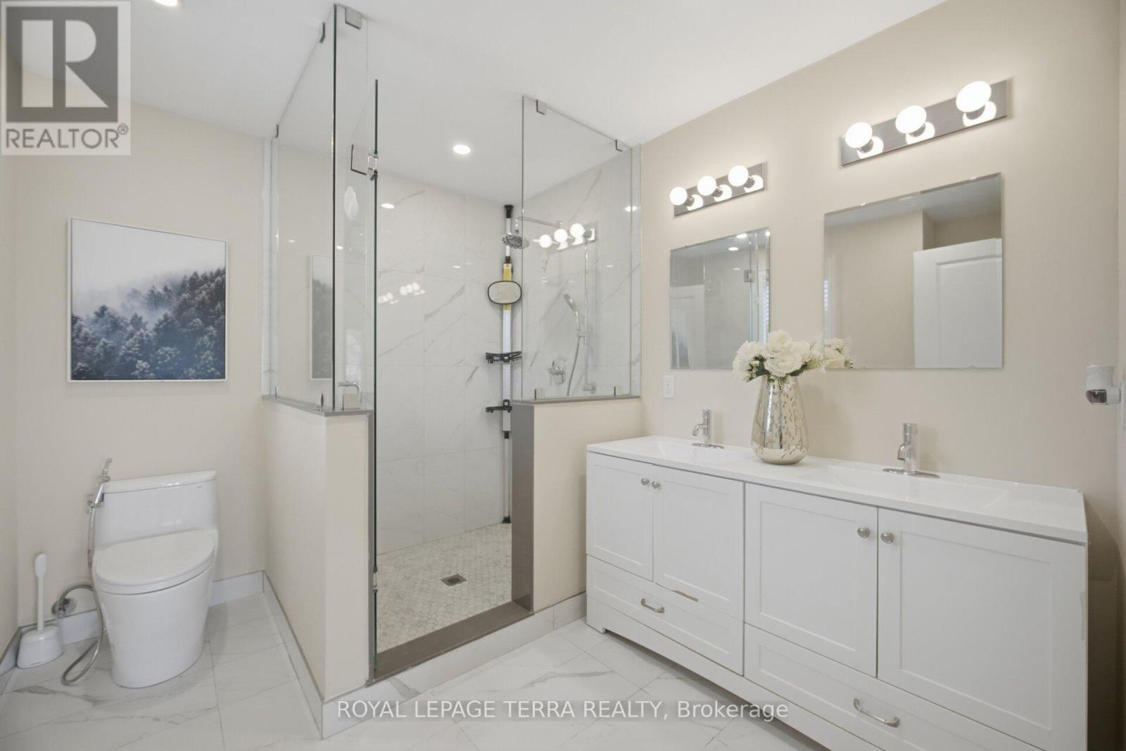 27 Minford Avenue, Toronto, Ontario  M1R 2B2 - Photo 29 - E13659488