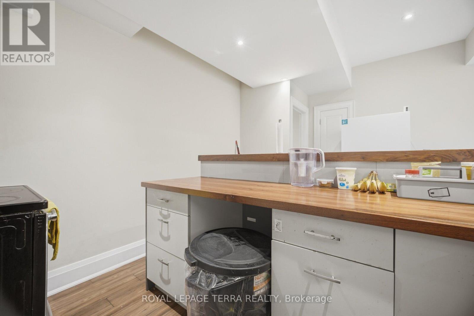 27 Minford Avenue, Toronto, Ontario  M1R 2B2 - Photo 37 - E13659488