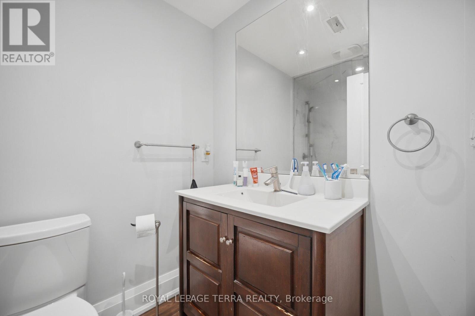 27 Minford Avenue, Toronto, Ontario  M1R 2B2 - Photo 40 - E13659488