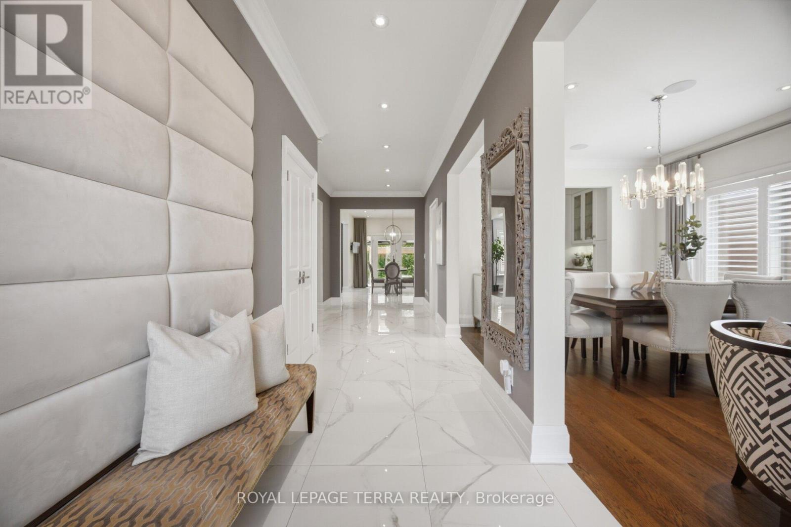 27 Minford Avenue, Toronto, Ontario  M1R 2B2 - Photo 6 - E13659488