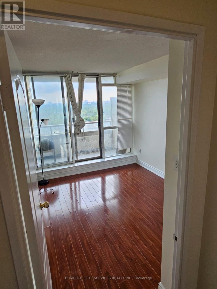979 - 1 Greystone Walk Drive, Toronto, Ontario  M1K 5J3 - Photo 15 - E13659564
