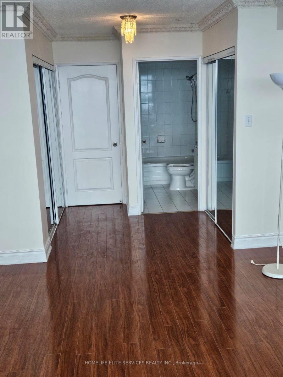 979 - 1 Greystone Walk Drive, Toronto, Ontario  M1K 5J3 - Photo 19 - E13659564