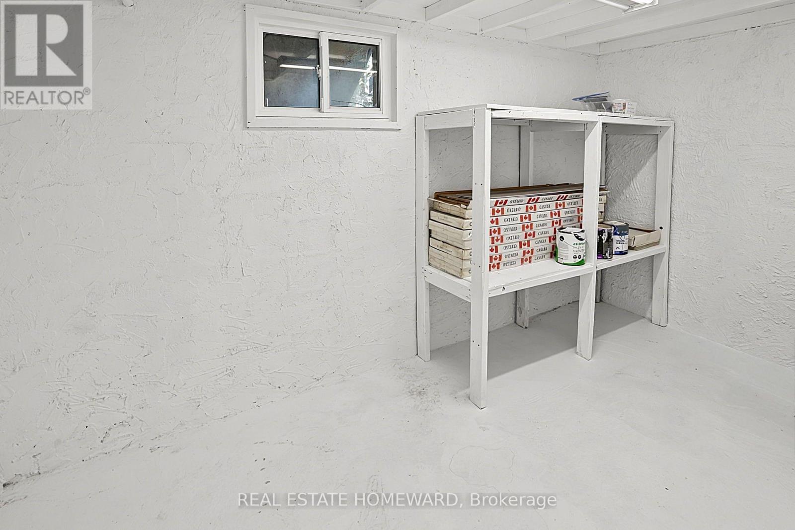 190 Rhodes Avenue, Toronto, Ontario  M4L 3A1 - Photo 31 - E13659570