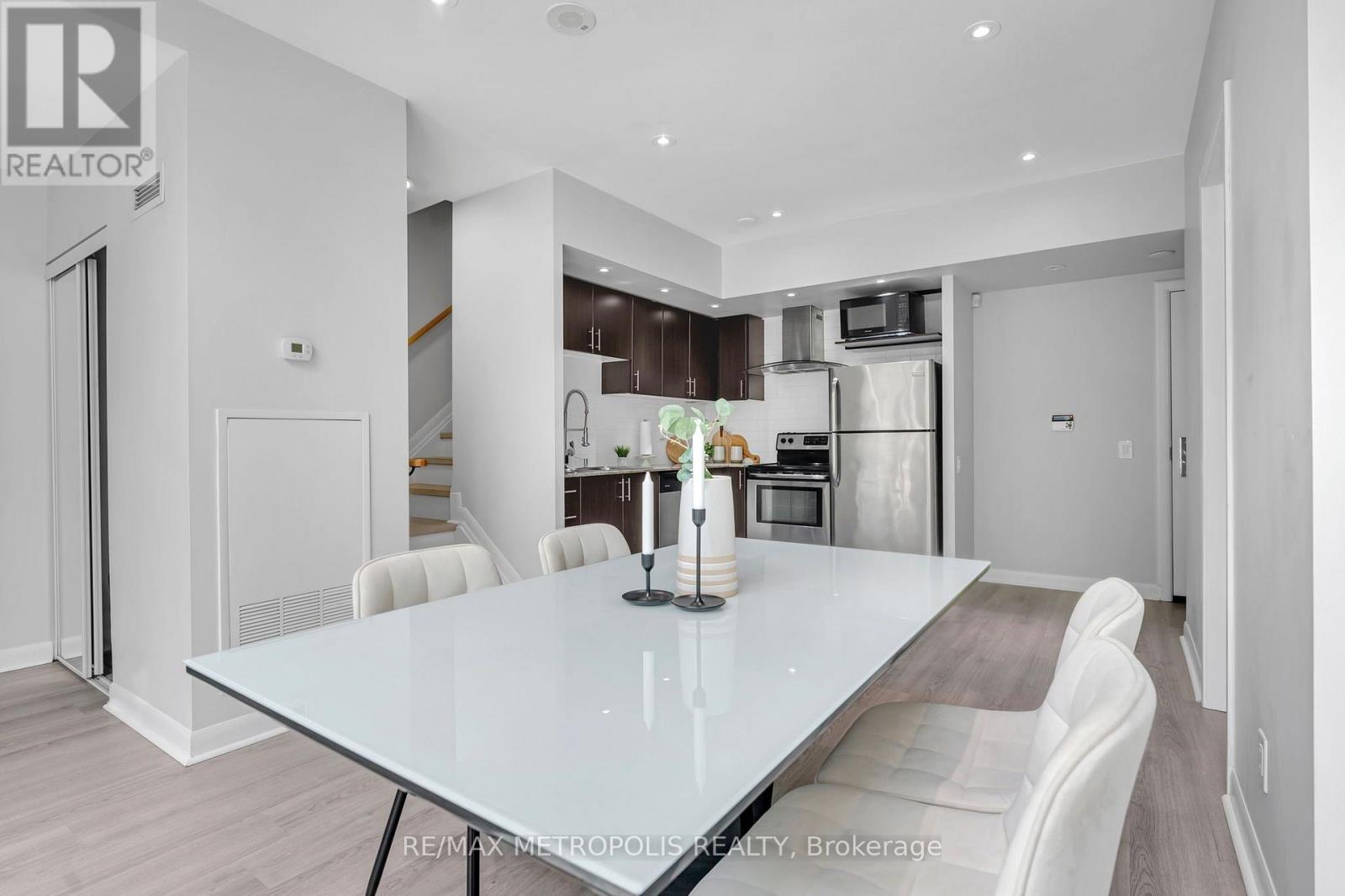 180 Borough Drive, Toronto, Ontario  M1P 0B5 - Photo 16 - E13659596