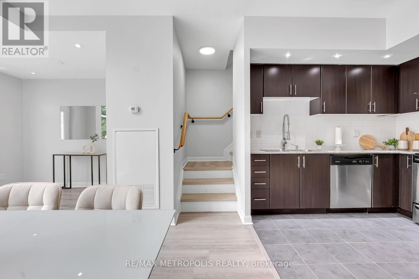 180 Borough Drive, Toronto, Ontario  M1P 0B5 - Photo 25 - E13659596
