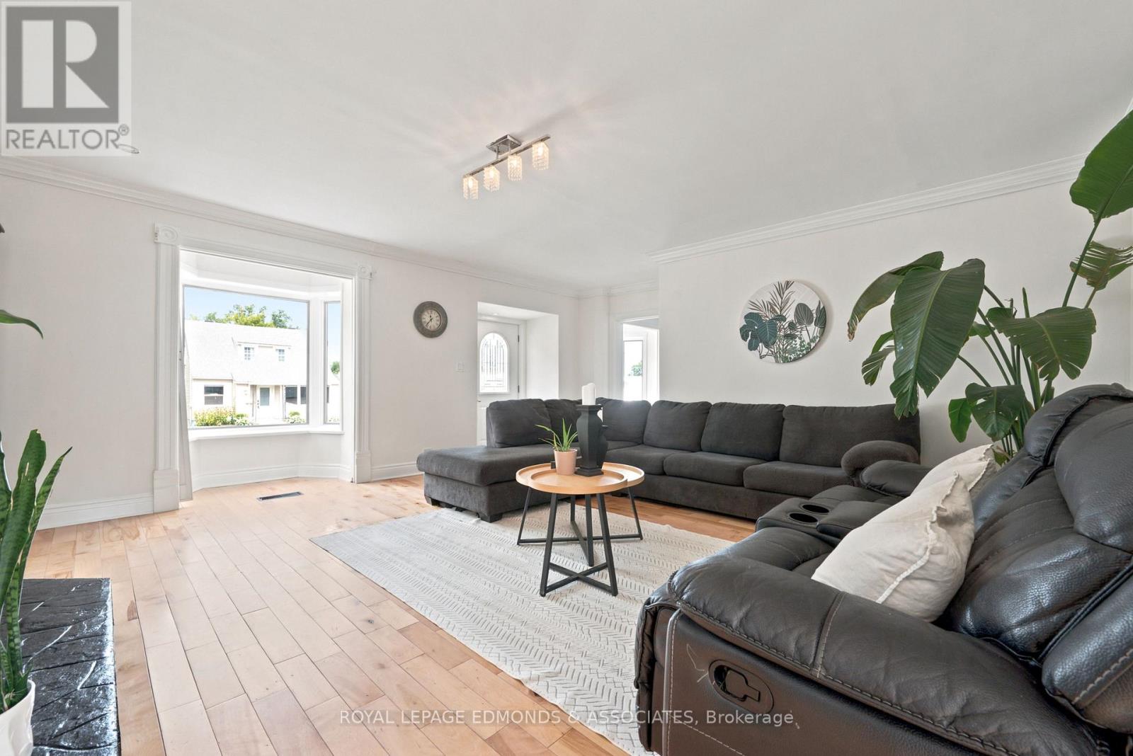 734 Front Street, Pembroke, Ontario  K8A 6J6 - Photo 13 - X13659678