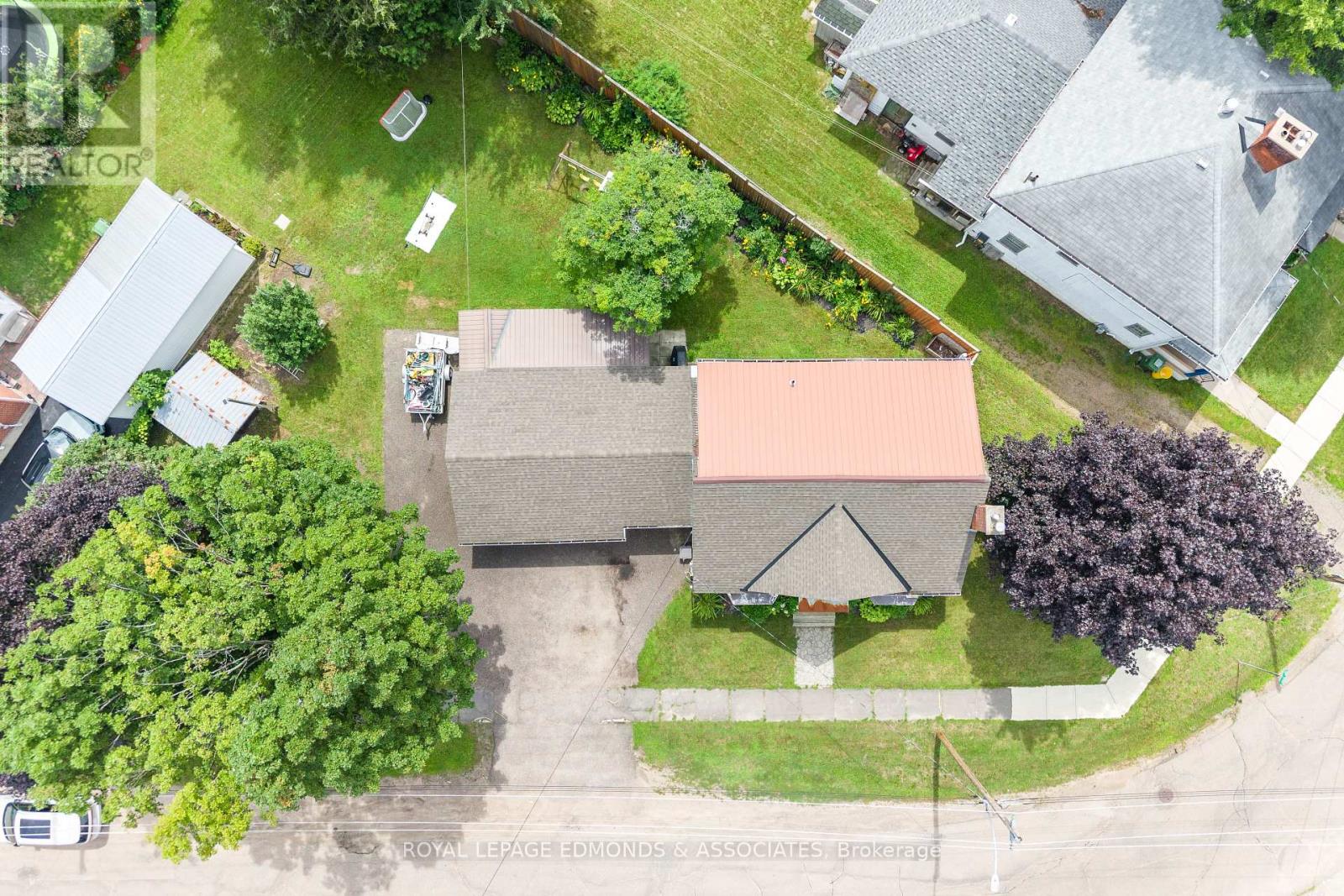 734 Front Street, Pembroke, Ontario  K8A 6J6 - Photo 4 - X13659678