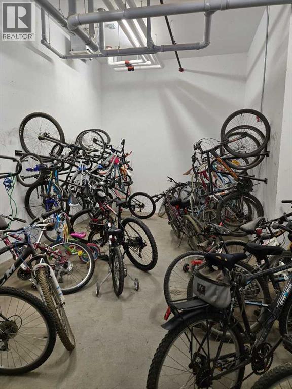 202, 150 Shawnee Square SW, Calgary, Alberta  T2Y 0T6 - Photo 31 - A2334729