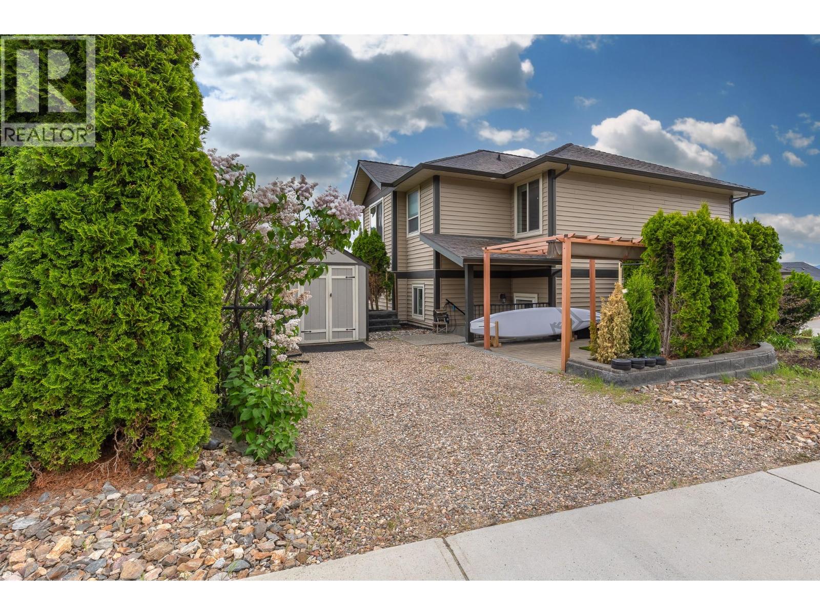 6555 Blackcomb Place, Vernon, British Columbia   - Photo 63 - 10387720