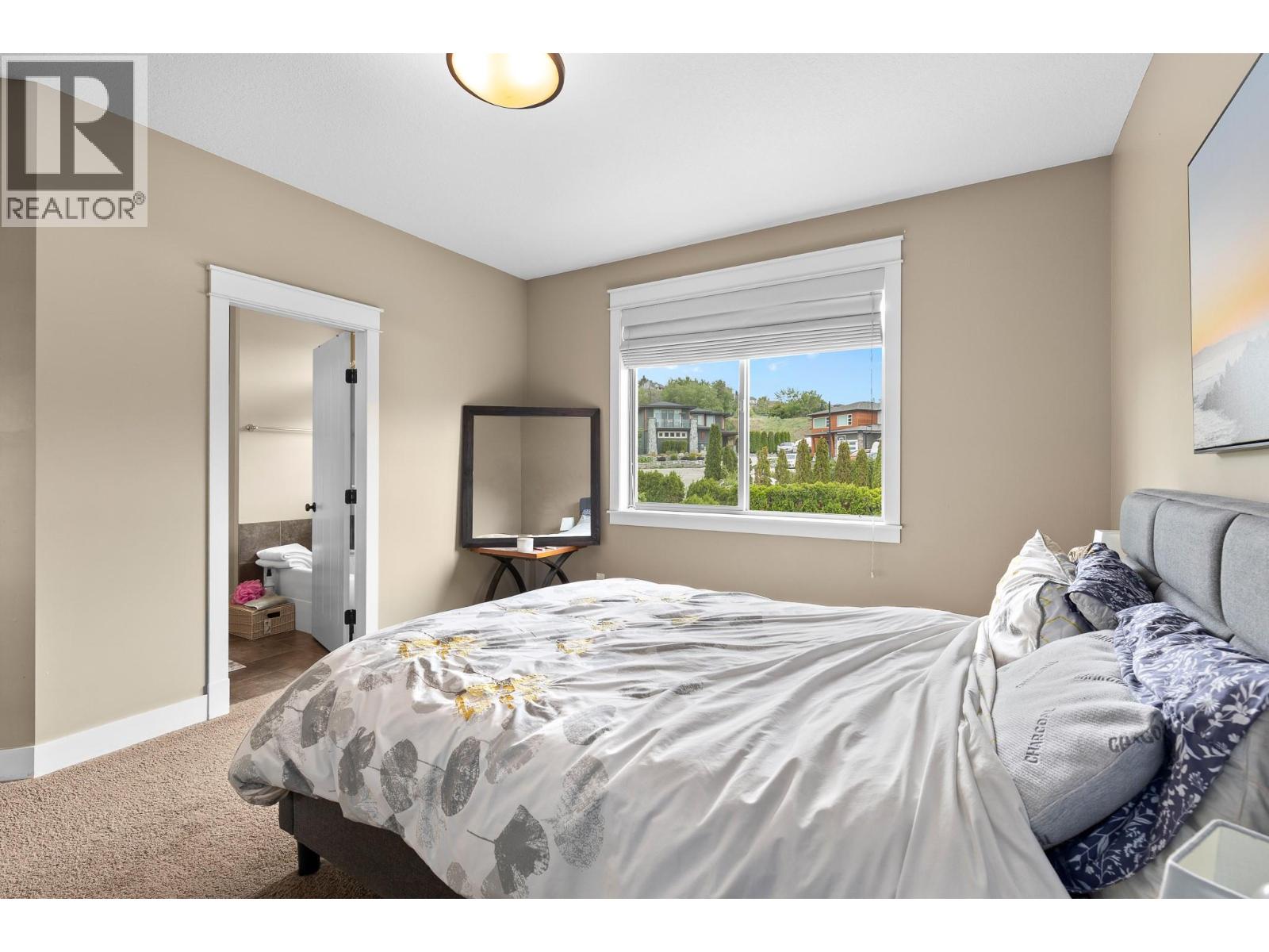 6555 Blackcomb Place, Vernon, British Columbia   - Photo 40 - 10387720