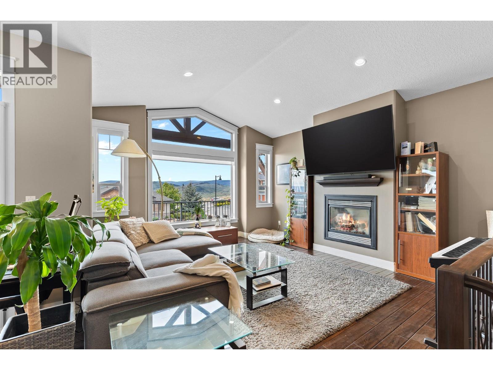 6555 Blackcomb Place, Vernon, British Columbia   - Photo 33 - 10387720