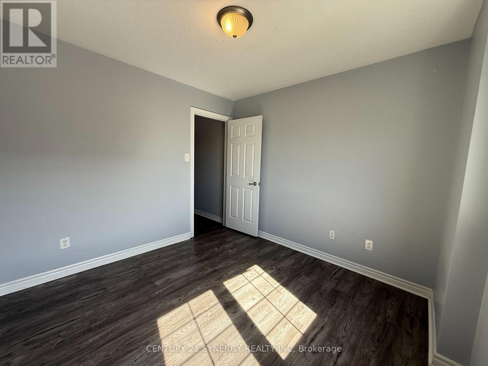921 Messor Crescent, Ottawa, Ontario  K2S 0P2 - Photo 12 - X13659506