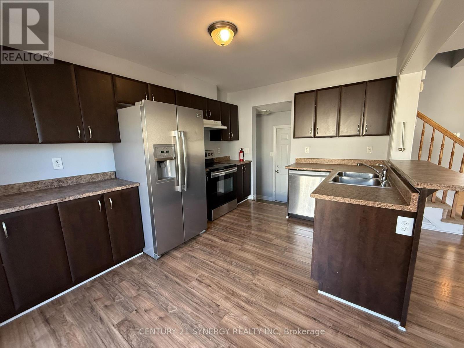 921 Messor Crescent, Ottawa, Ontario  K2S 0P2 - Photo 8 - X13659506