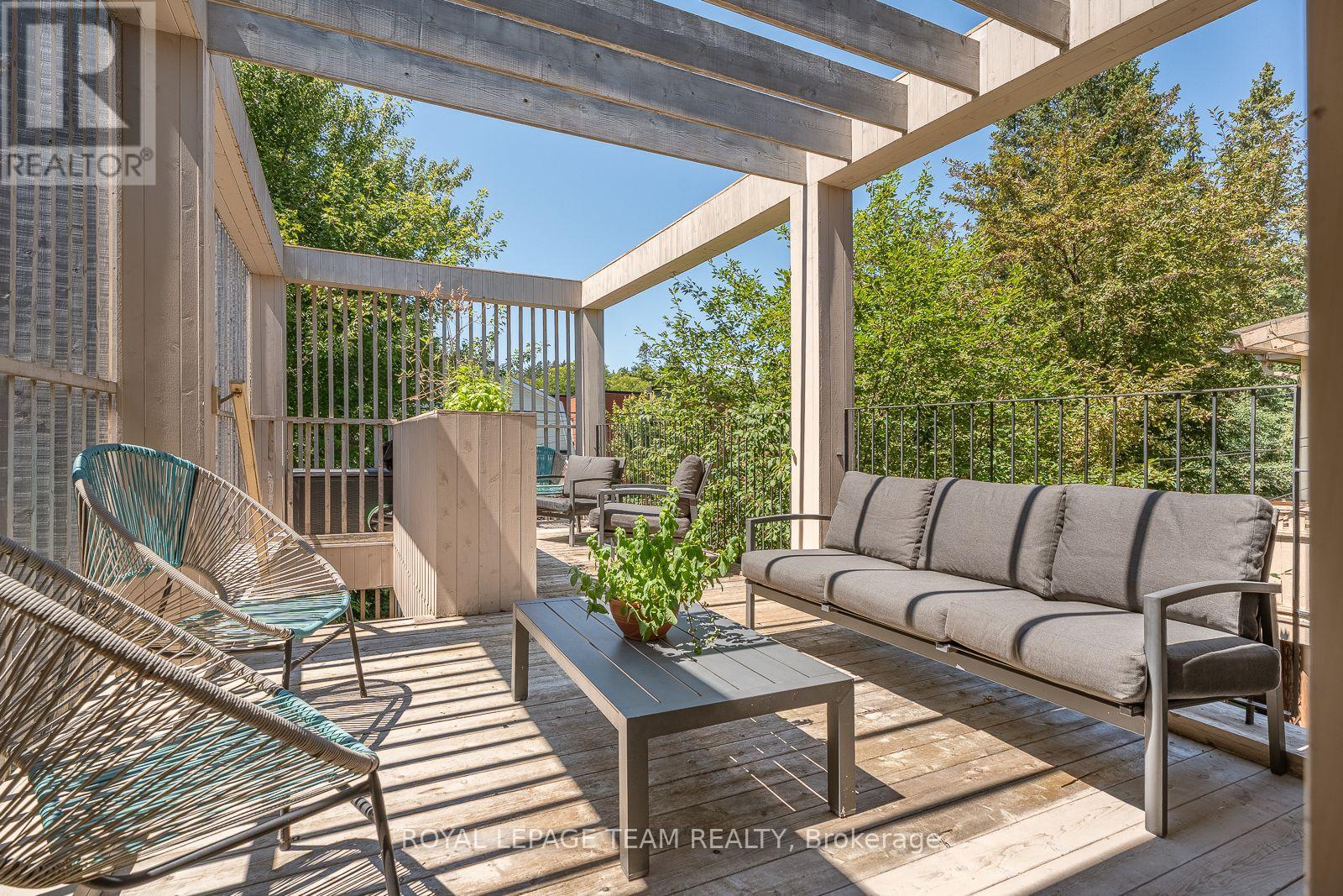 2 - 142 Ivy Crescent, Ottawa, Ontario  K1M 1X6 - Photo 31 - X13659686