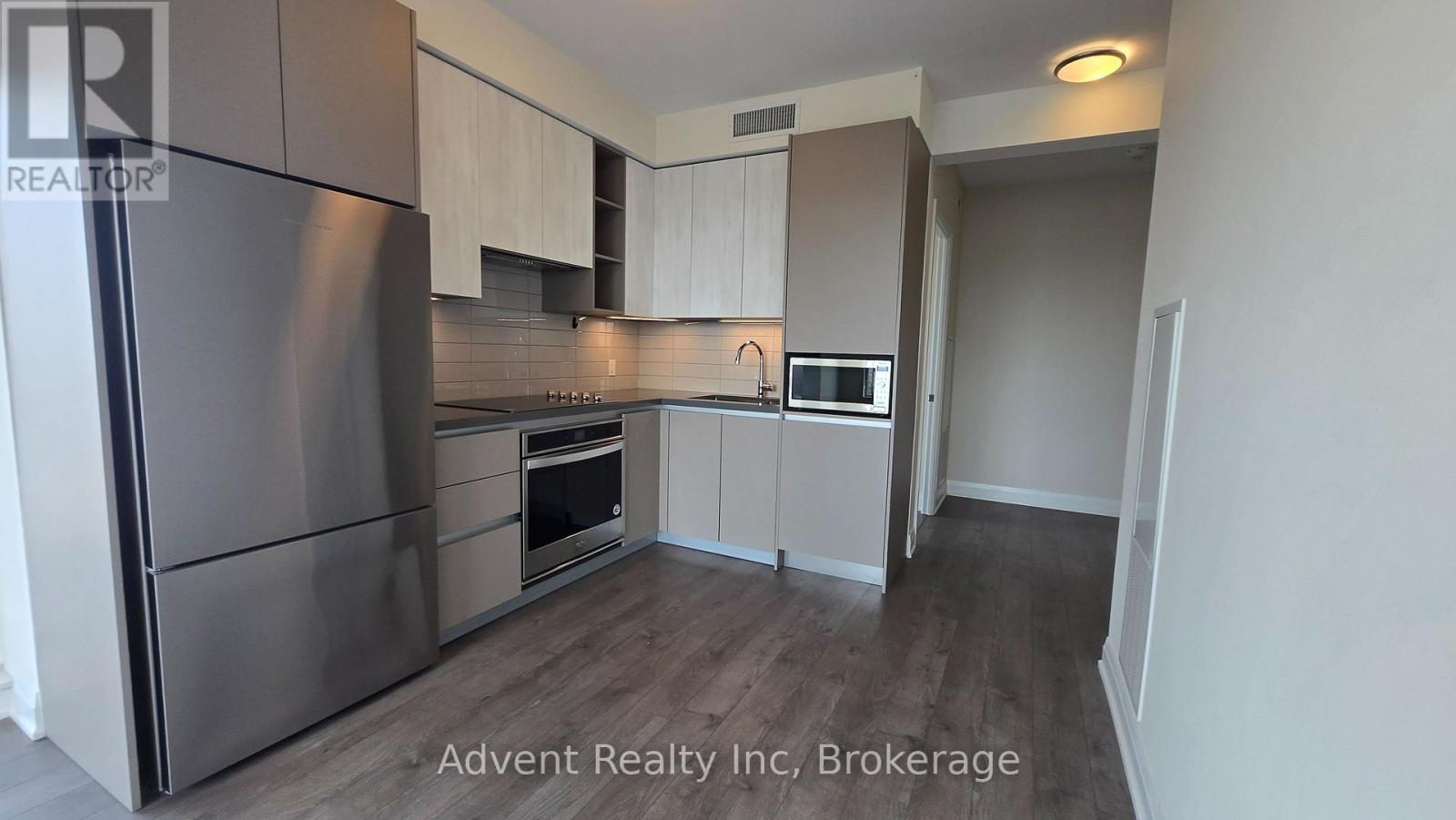 602 - 398 Highway 7 Avenue E, Richmond Hill (Doncrest), Ontario  L4B 0G6 - Photo 1 - N13659504