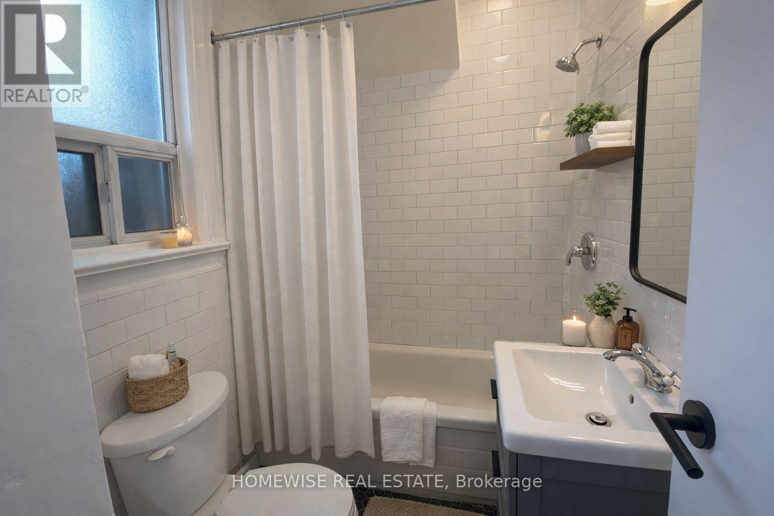 2 - 1542 King Street W, Toronto, Ontario M6K 1J6 - Photo 5 - W13659520