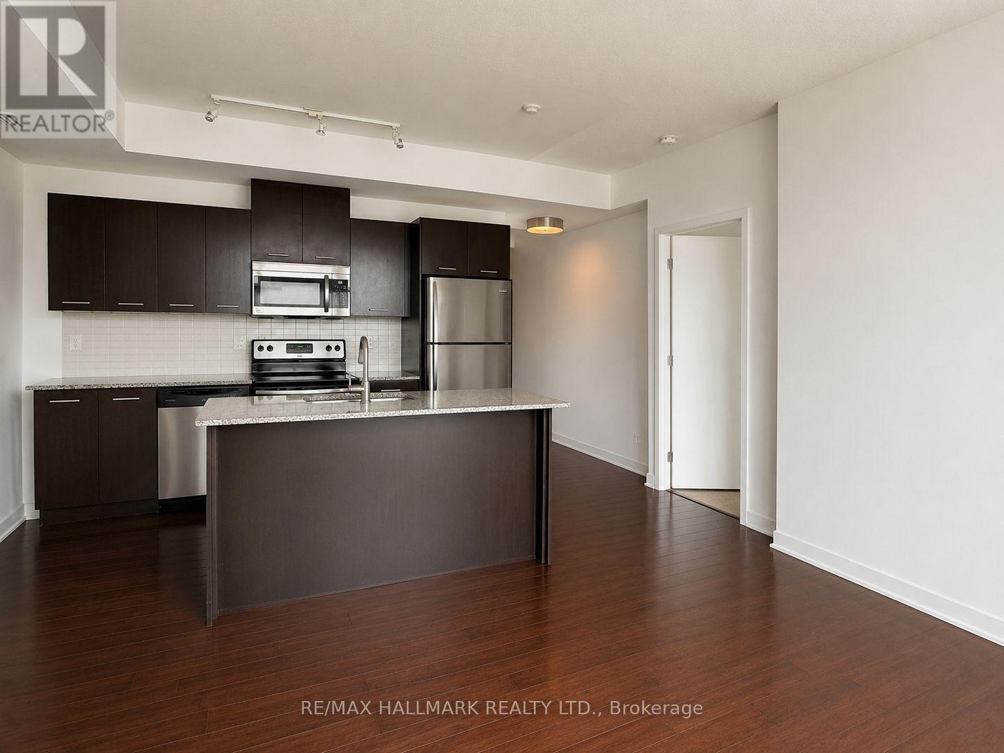 1702 - 365 Prince Of Wales Drive, Mississauga, Ontario L5B 0G6 - Photo 3 - W13659556