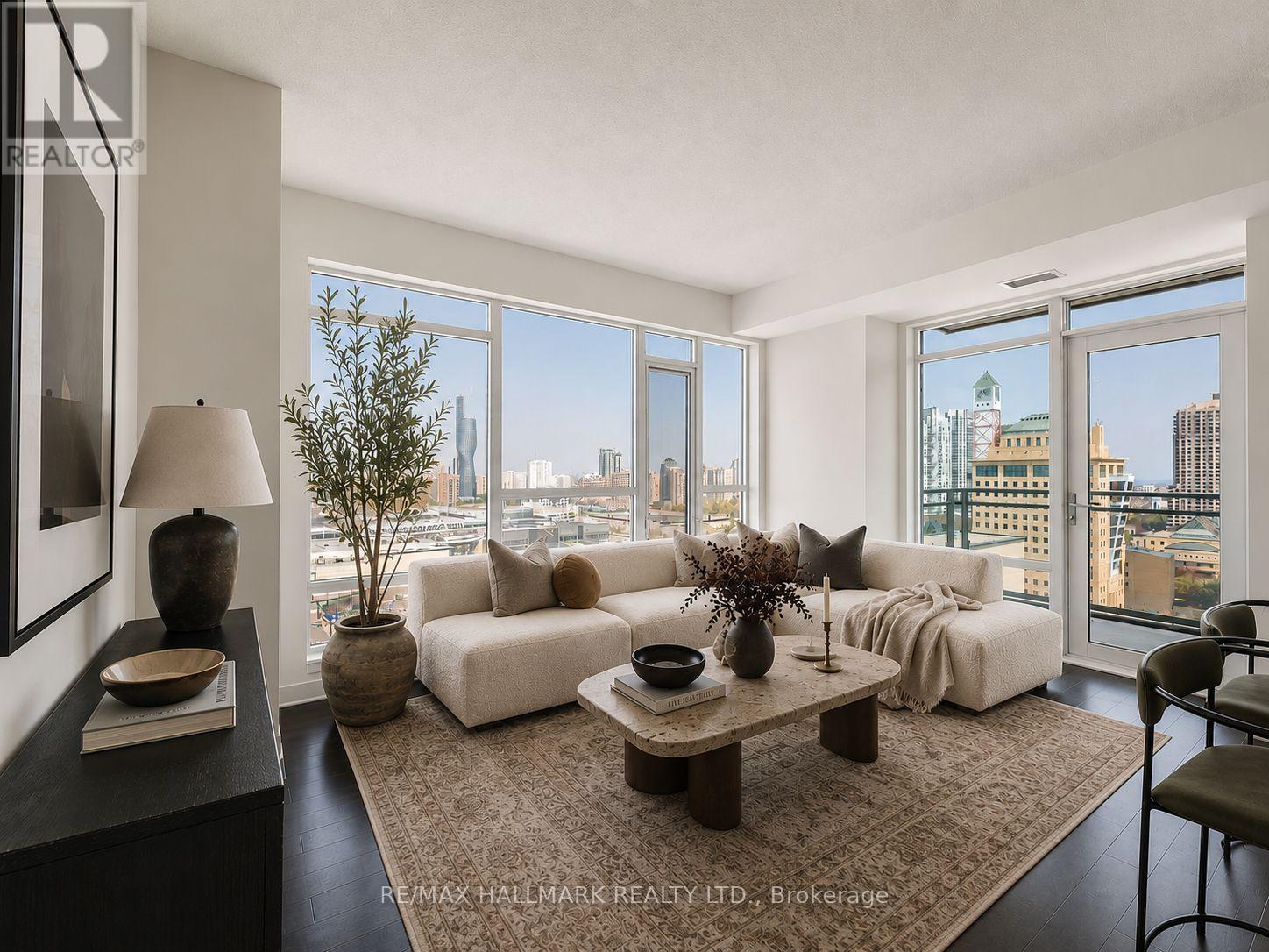 1702 - 365 Prince Of Wales Drive, Mississauga, Ontario L5B 0G6 - Photo 4 - W13659556