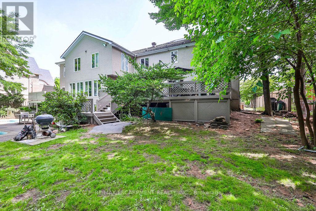 A - 1430 Hurontario Street, Mississauga, Ontario  L5G 3H4 - Photo 33 - W13659576