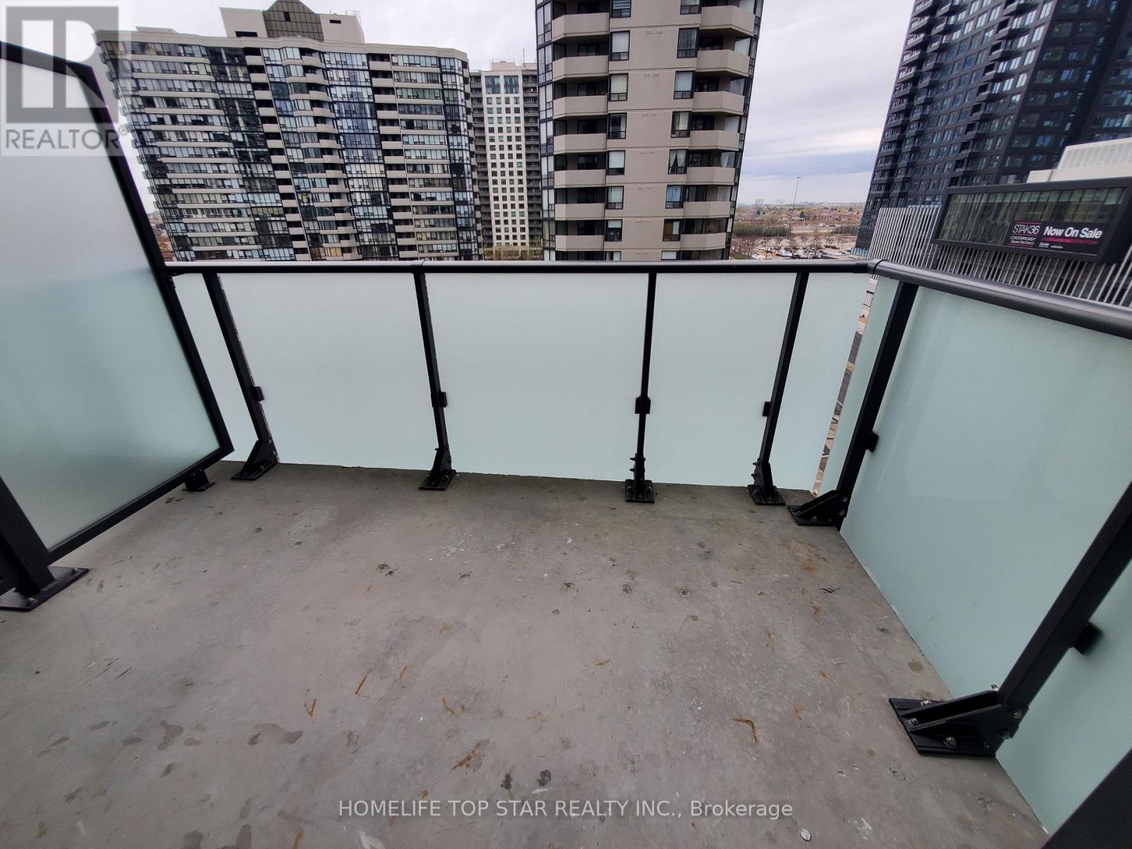 620 - 430 Square One Drive, Mississauga, Ontario  L5B 3Y1 - Photo 15 - W13659622